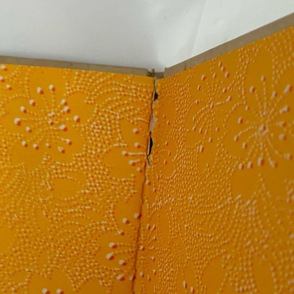 🎉3/$15 VINTAGE CARLTON CARDS BIRTHDAY GREETING BOOK - Picture 6 of 7